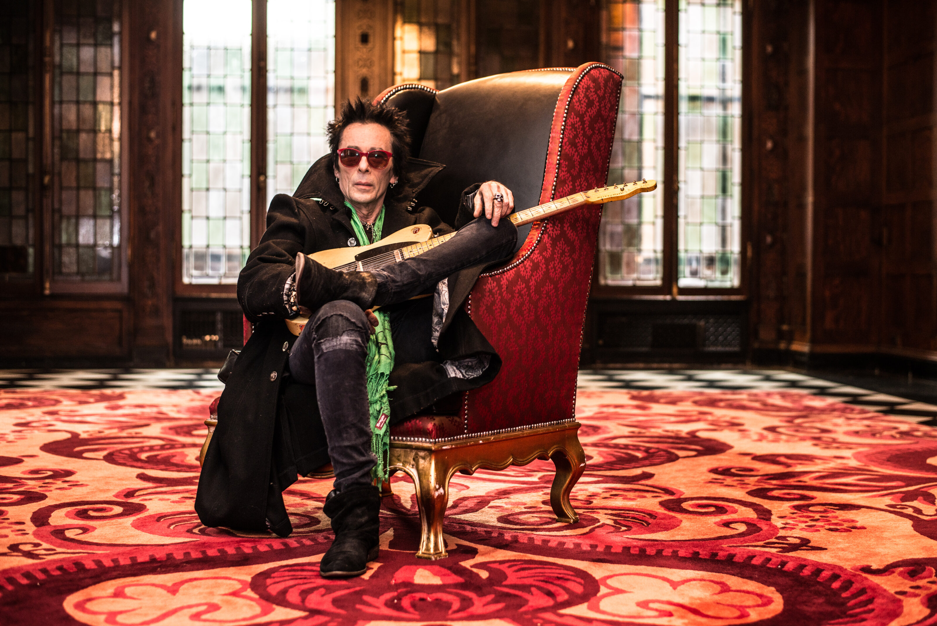 Earl Slick - Photo by Chuck Lanza